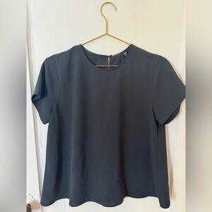 Short Sleeve Uniqlo Blouse
